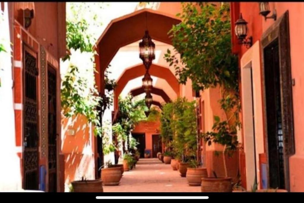 Riad Nolya Luxury Marrakech - Totalement Renove - Capacite Jusqu A 10 Lits Spacieux Marrakesh Bagian luar foto